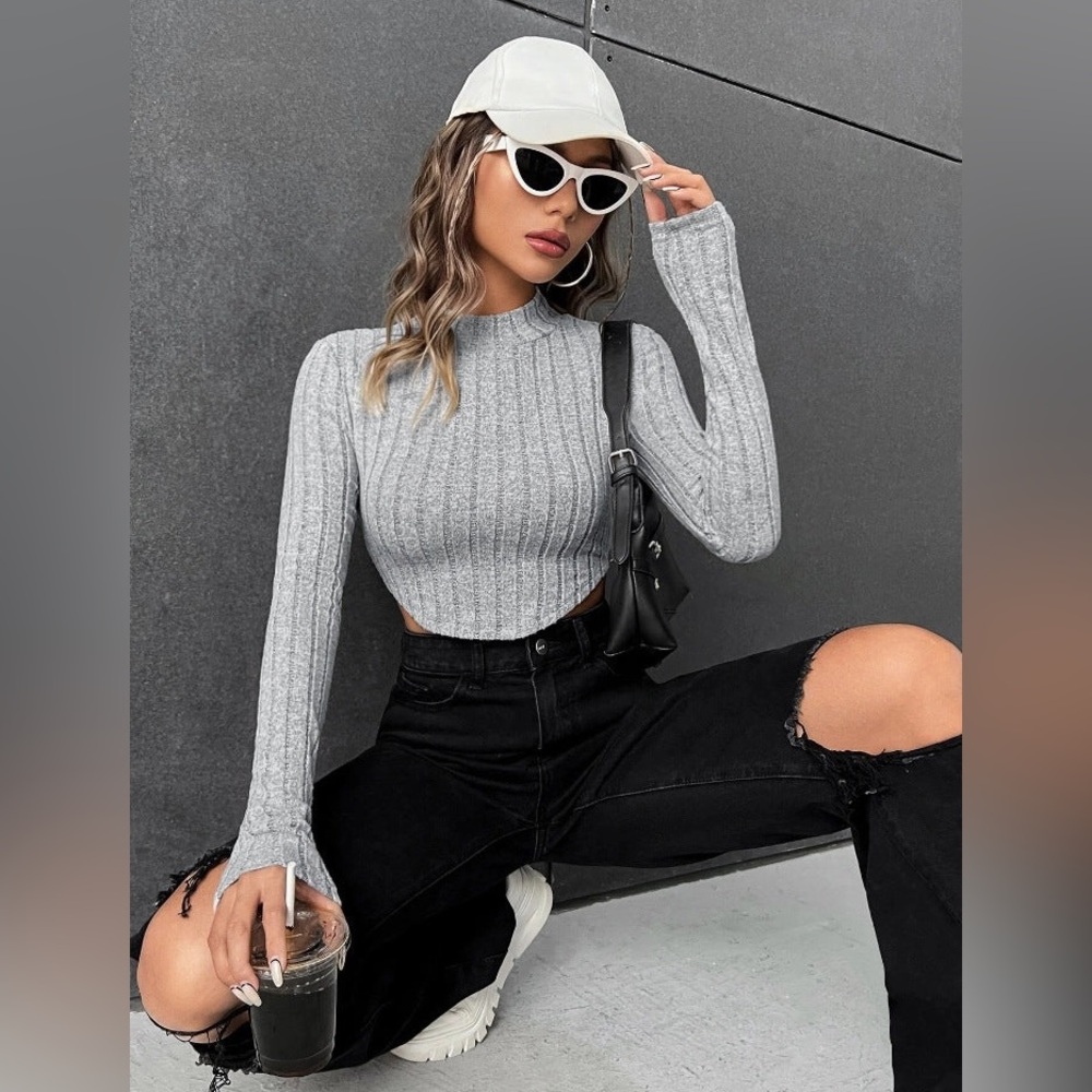NWT cropped, ribbed,  mock turtleneck